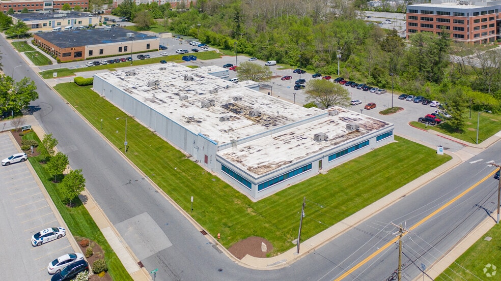 More Photos Of 11103 Pepper Rd, Hunt Valley Flex For Lease