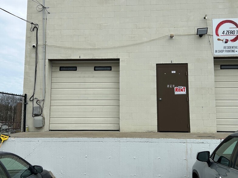 More Photos Of 39 Greenville Ave, Johnston Storefront Retail Residential For Lease