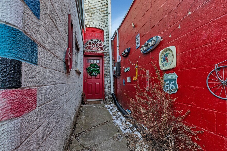 More Photos Of 230 4th Ave N, Foley Storefront Retail Residential For Sale