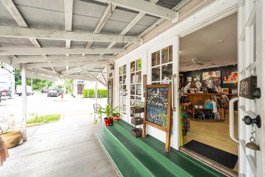 More Photos Of 830 Fleming St, Key West General Retail For Lease