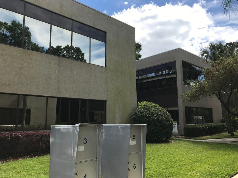 More Photos Of 3810 Gunn Hwy, Tampa Office For Sale