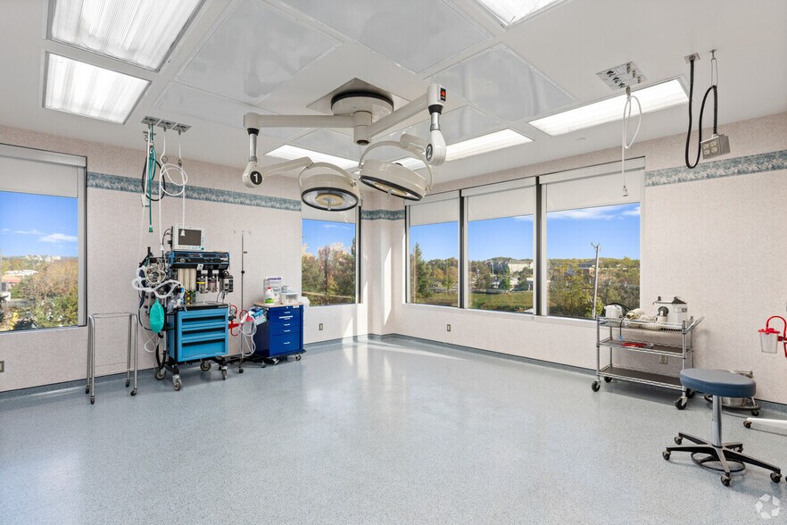 More Photos Of 3729 Easton Nazareth Hwy, Easton Medical For Sale