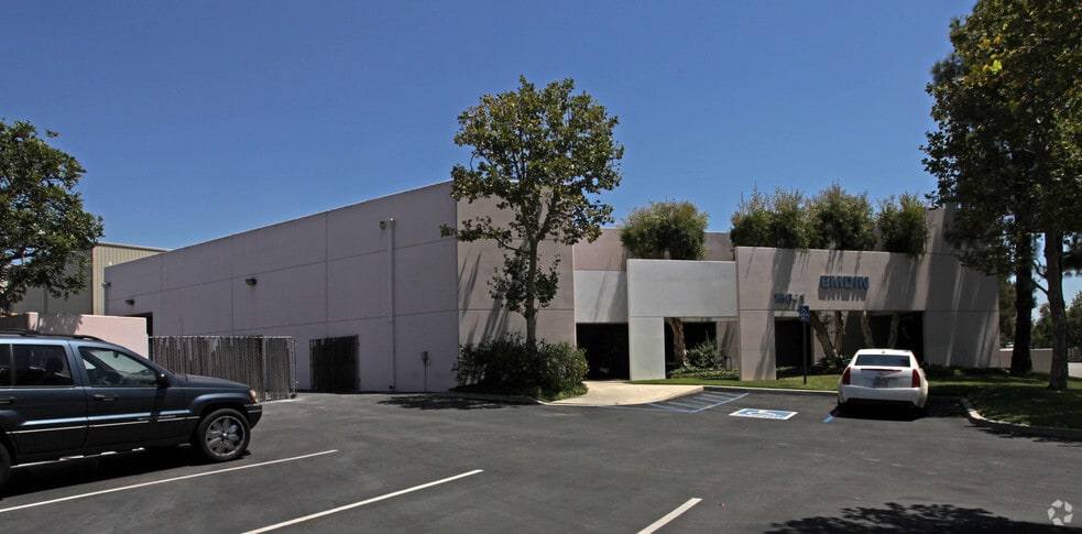 More Photos Of 15841 Business Center Dr, Irwindale Warehouse For Sale