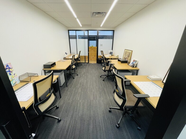 More Photos Of 1806 Summit Ave, Richmond Coworking Space
