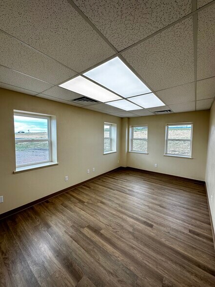 More Photos Of 6400 Yellowstone Hwy, Evansville Warehouse For Lease