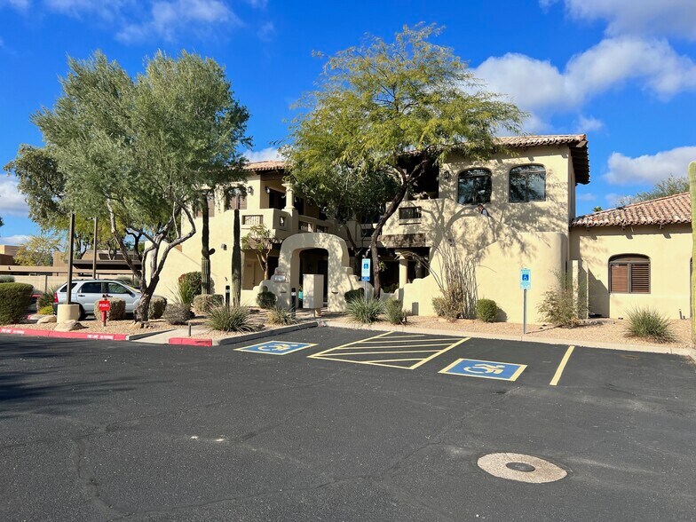 More Photos Of 8170 N 86th Pl, Scottsdale Medical For Lease