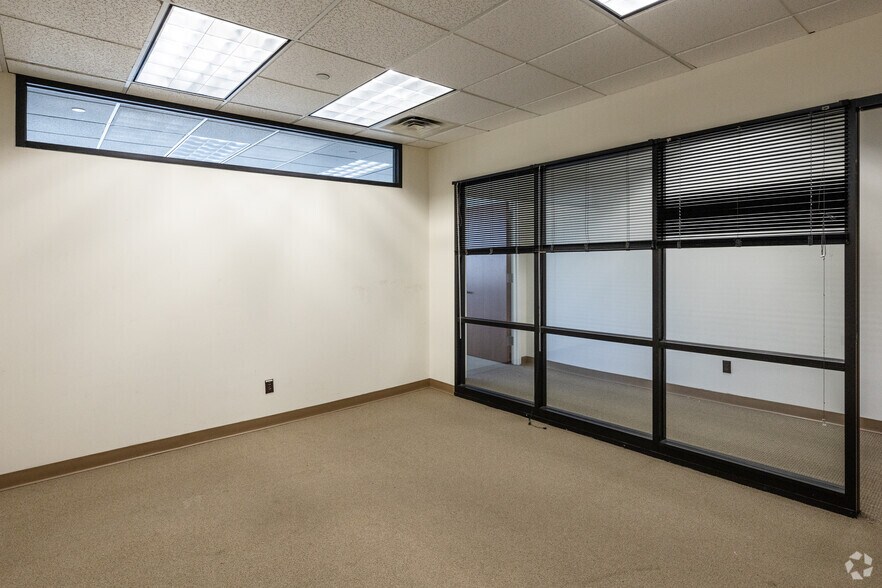 More Photos Of 218 Route 17 N, Rochelle Park Office For Lease
