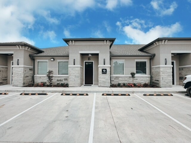 More Photos Of 17820 Mound Rd, Cypress Unknown For Lease