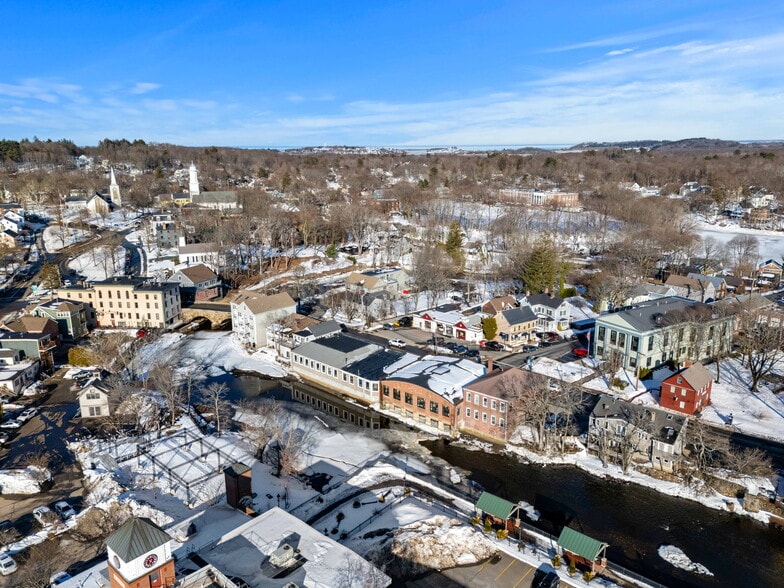 More Photos Of 41 S Main St, Ipswich Storefront Retail Office For Sale