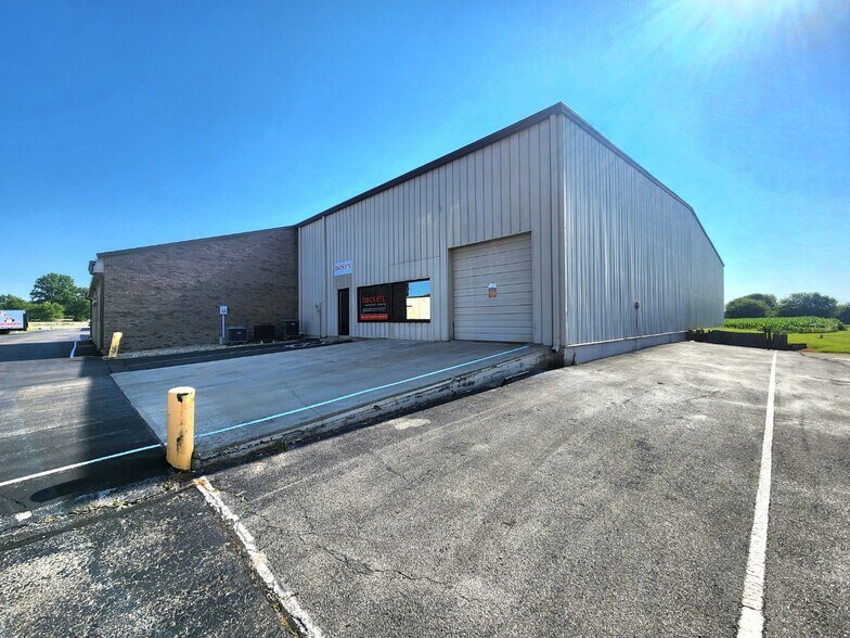 More Photos Of 1531 W Tipton St, Seymour Warehouse For Sale