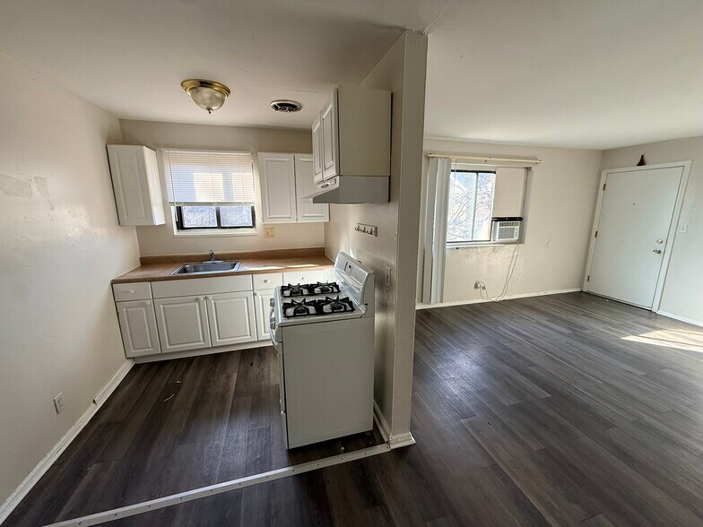 More Photos Of 2535-2537 Lysle Rd, Cincinnati Apartments For Sale