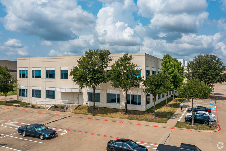 Primary Photo Of 15100 FAA Blvd, Fort Worth Office For Lease