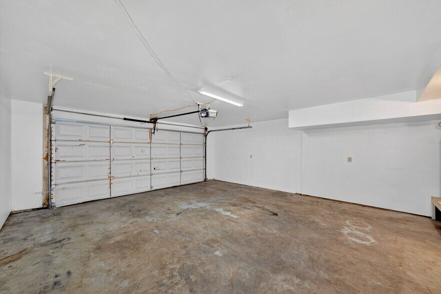 More Photos Of 631 Hillside Ter, Vista Apartments For Sale