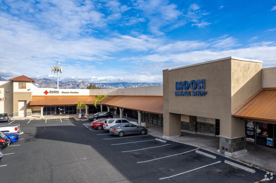 More Photos Of 7105-7169 E Broadway Blvd, Tucson Unknown For Lease
