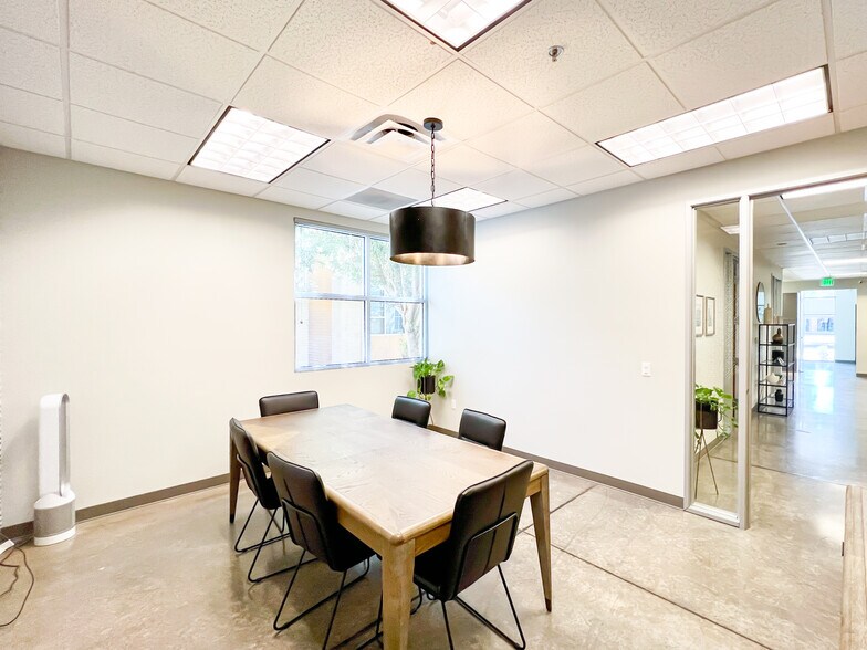 More Photos Of 2045 S Vineyard, Mesa Medical For Sale