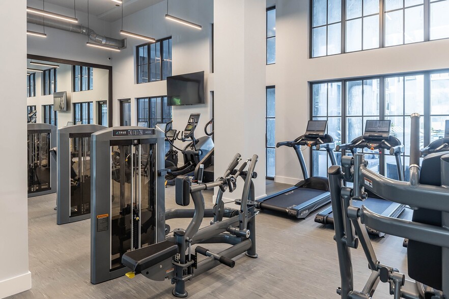 More Photos Of 1711 N University Dr, Plantation Coworking Space