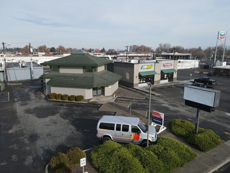 More Photos Of 2626 W Kennewick Ave, Kennewick Office For Lease