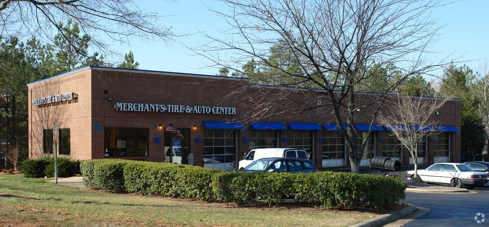 More Photos Of 360 Ashville Ave, Cary Auto Dealership For Sale