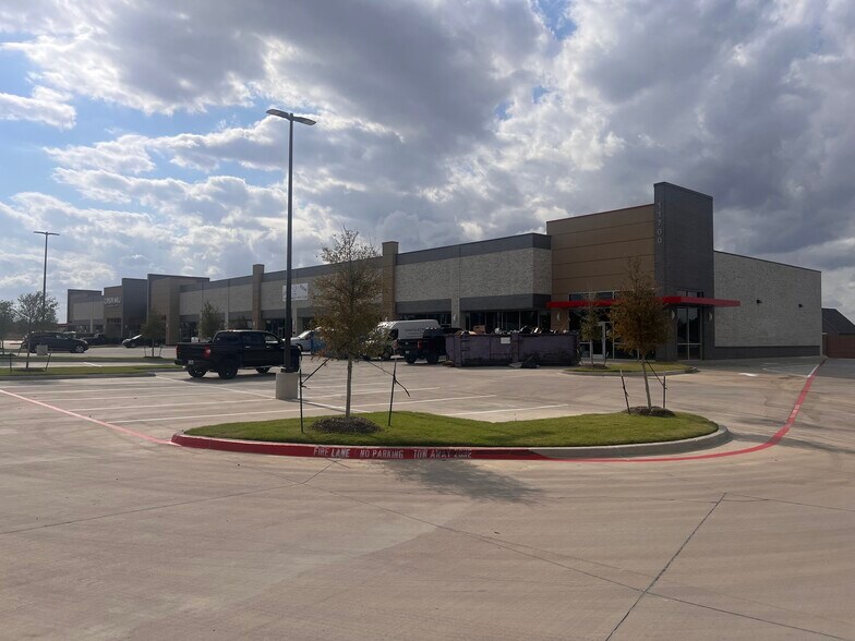 More Photos Of 11700 FM 423, Little Elm Unknown For Lease