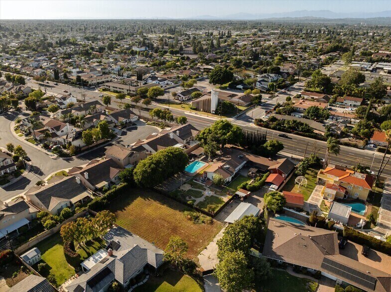 More Photos Of 11212 Chapman Ave, Garden Grove Land For Sale