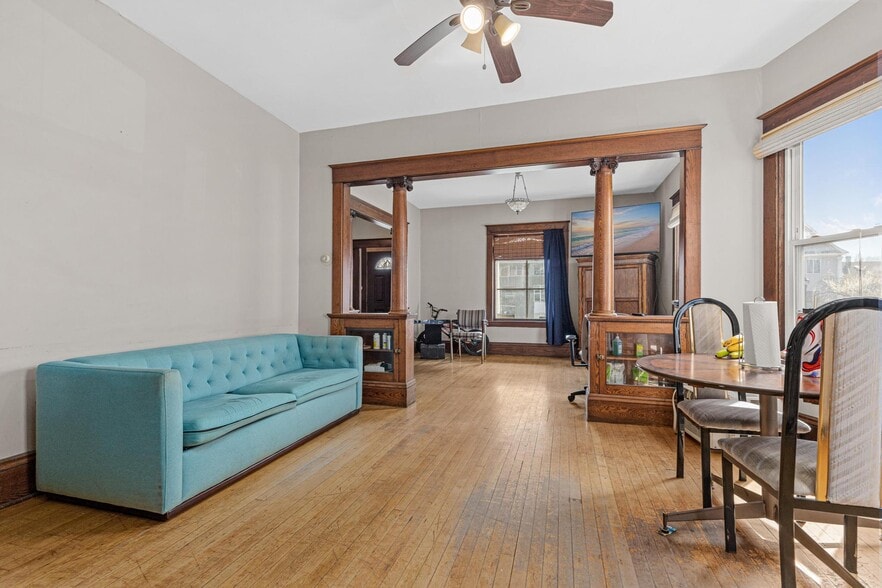 More Photos Of 3024 Chicago Ave, Minneapolis Apartments For Sale