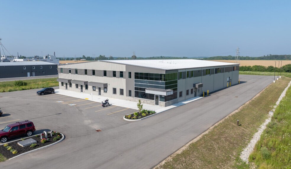 Primary Photo Of 1901 James St S, St Marys Warehouse For Sale