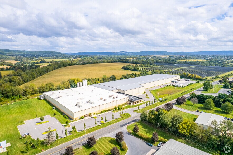 More Photos Of 190 Strykers Rd, Phillipsburg Warehouse For Lease