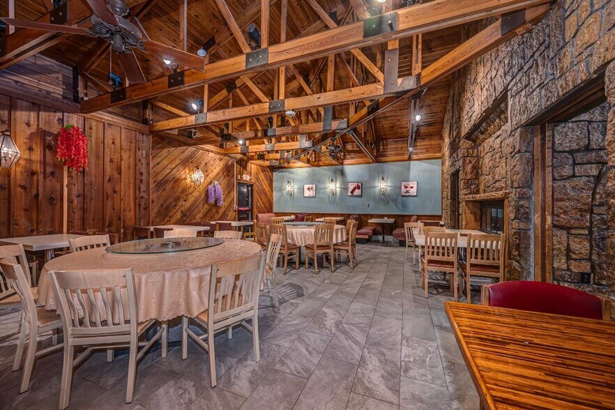 More Photos Of 4601 SE 29th St, Oklahoma City Restaurant For Sale