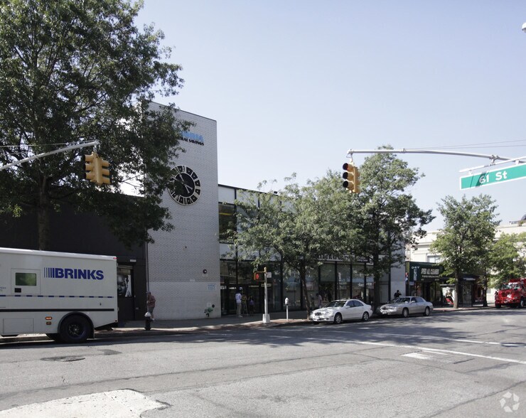Primary Photo Of 60-20 Woodside Ave, Woodside Coworking Space