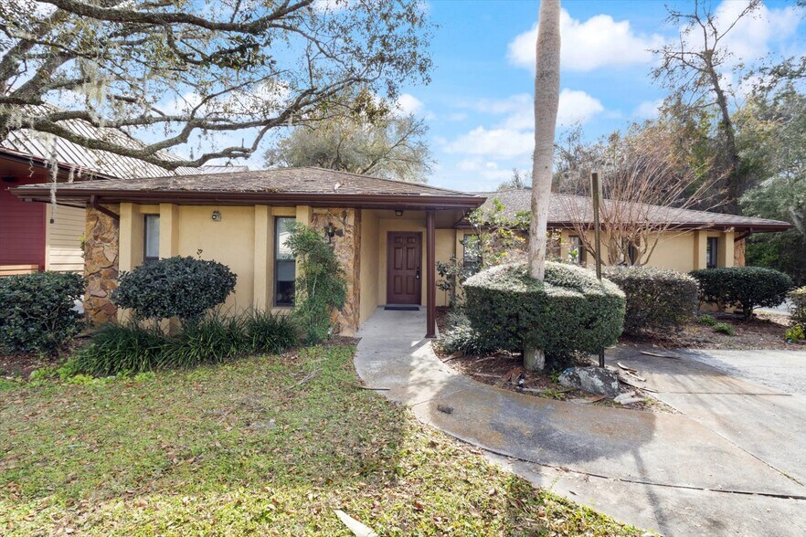 More Photos Of 2303 W Highway 44, Inverness Office For Sale