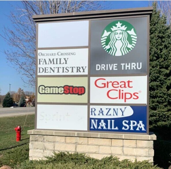 More Photos Of 2080-2090 Orchard Rd, Montgomery General Retail For Sale