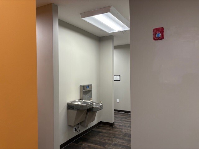 More Photos Of 601 Chamberlin Ave, Frankfort Medical For Sale