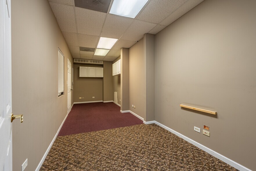 More Photos Of 1219 Ogden Ave, Downers Grove Office For Sale