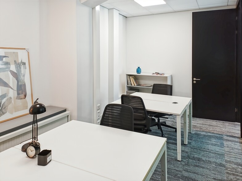 Primary Photo Of 385 Palm Coast Pky SW, Palm Coast Coworking Space