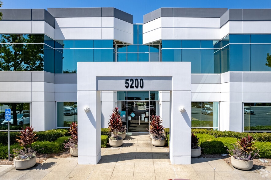 More Photos Of 5200 Irwindale Ave, Irwindale Office For Lease