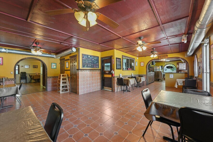 More Photos Of 9302 Highway 6, Hitchcock Restaurant For Sale