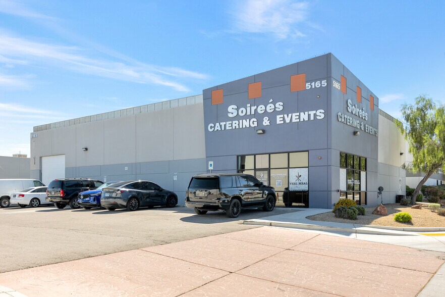 More Photos Of 5165 W Oquendo Rd, Las Vegas Food Processing For Lease