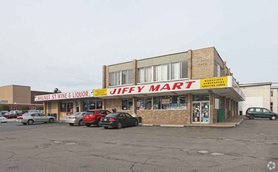 More Photos Of 150 Washburn St, Lockport Freestanding For Sale