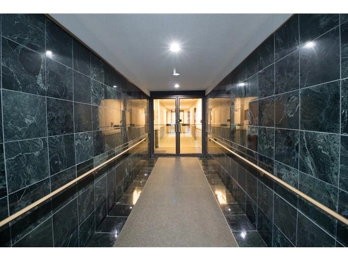 More Photos Of 401 Hamburg Turnpike, Wayne Medical For Lease