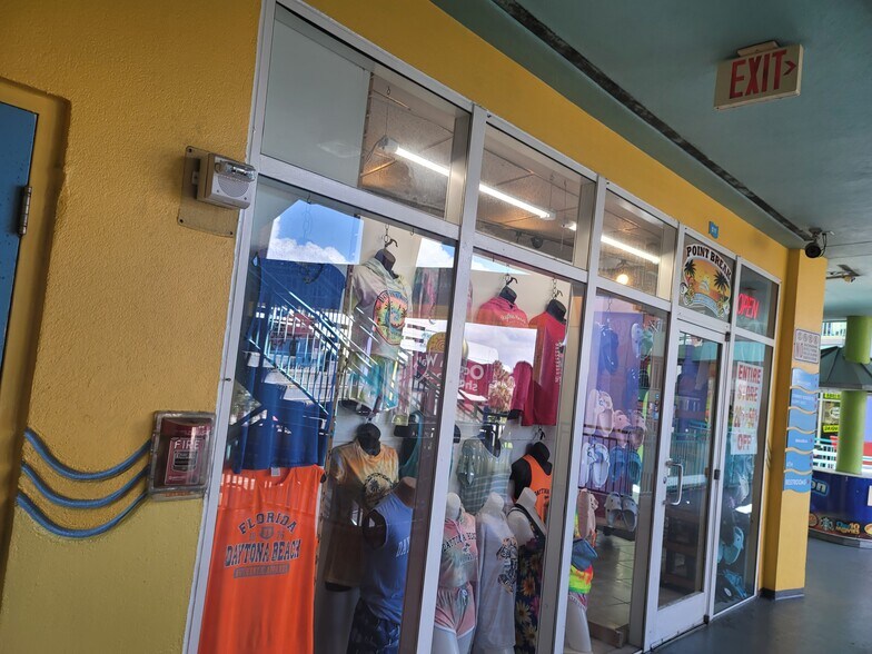 More Photos Of 250 N Atlantic Ave, Daytona Beach Movie Theatre For Lease