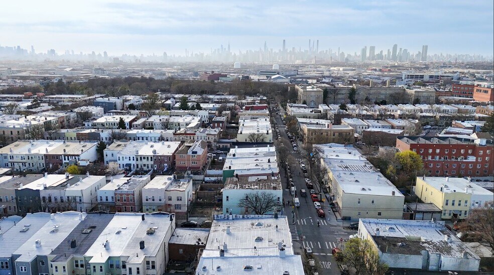 More Photos Of 552 Grandview Ave, Ridgewood Storefront For Sale