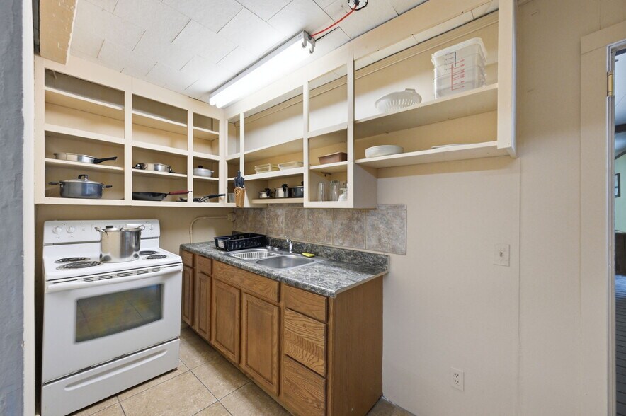 More Photos Of 3385 US Highway 321 S, Blowing Rock Office Residential For Sale