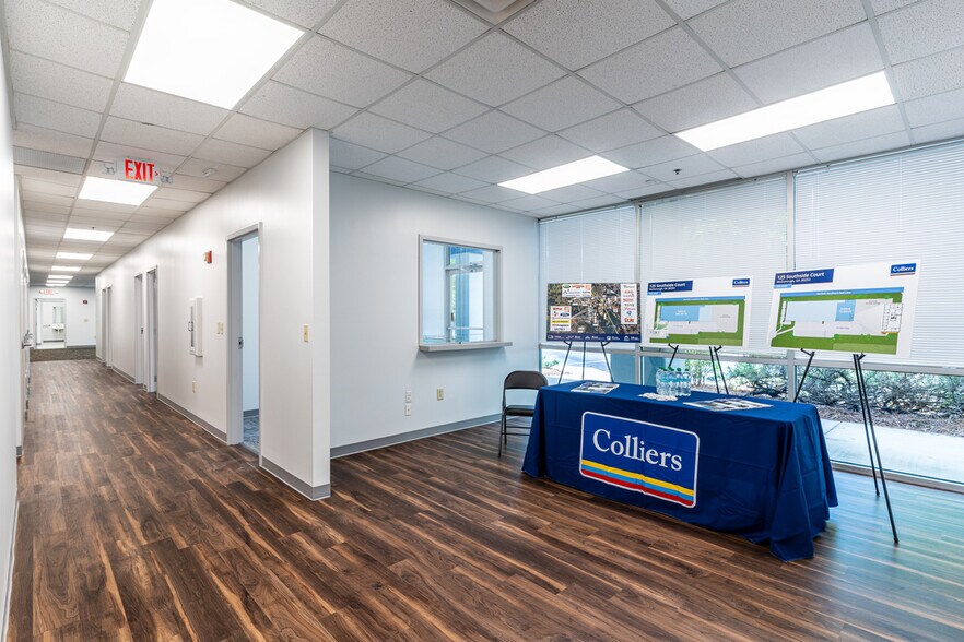 More Photos Of 125 Southside Ct, McDonough Distribution For Lease