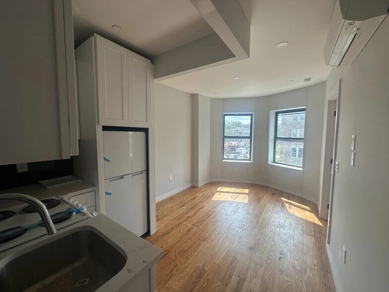 More Photos Of 2575 Bedford Ave, Brooklyn Apartments For Sale