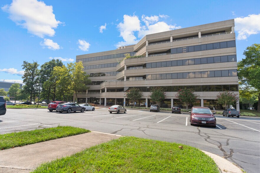 Primary Photo Of 12355 Sunrise Valley Dr, Reston Office For Lease