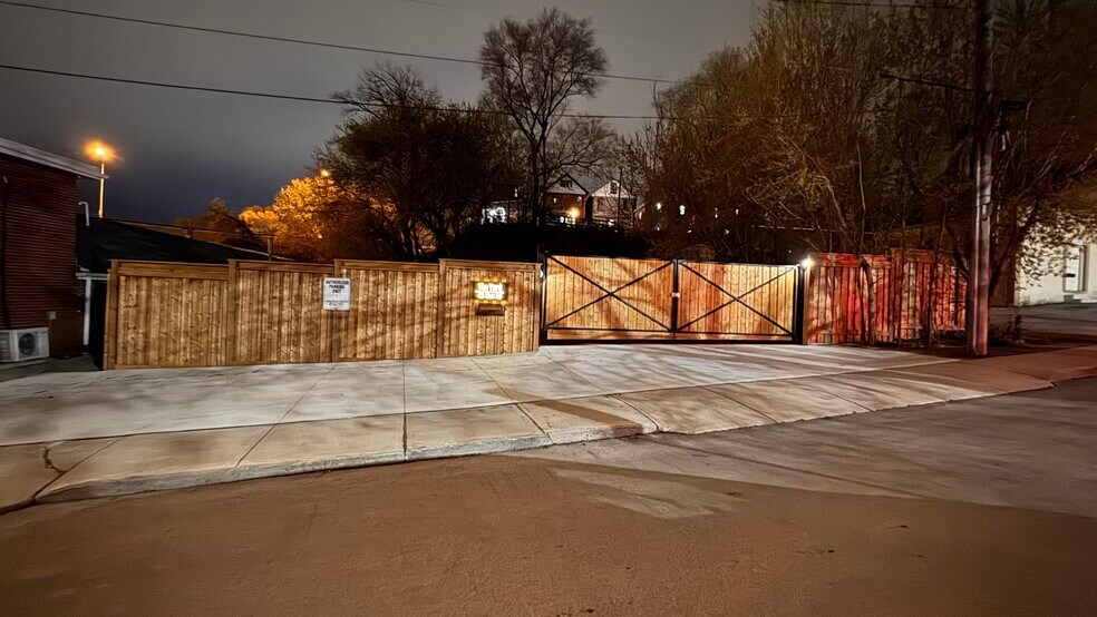 More Photos Of 43 Glen Rd, Hamilton Land For Lease