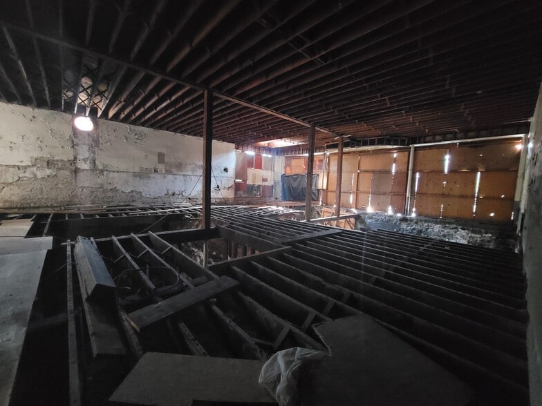 More Photos Of 1976 Valley St, Baker City Office Residential For Sale