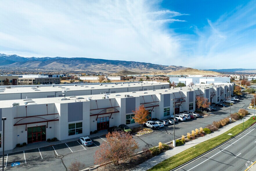 More Photos Of 8975 Double Diamond Pky, Reno Warehouse For Lease