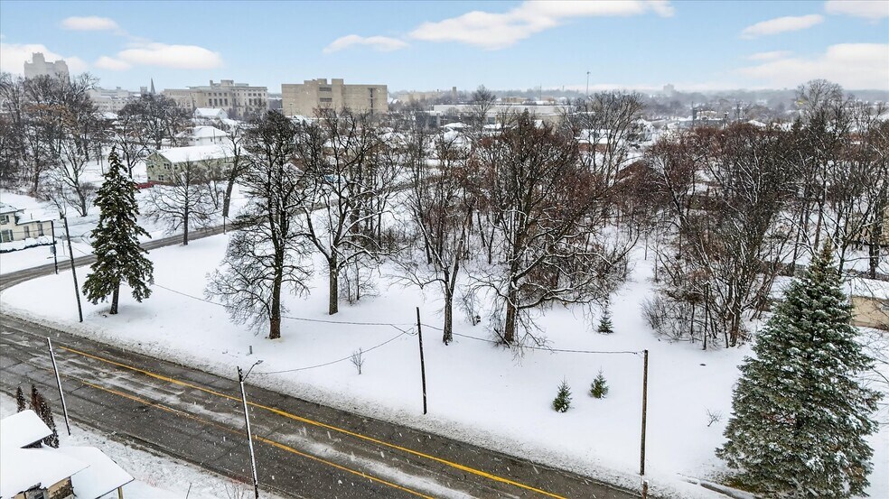 More Photos Of 1215 Grand Traverse Street, Flint Land For Sale