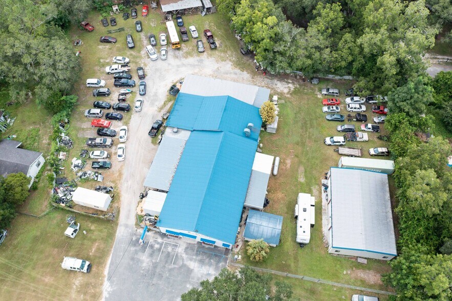 More Photos Of 13508 US HWY 90, Live Oak Industrial For Sale